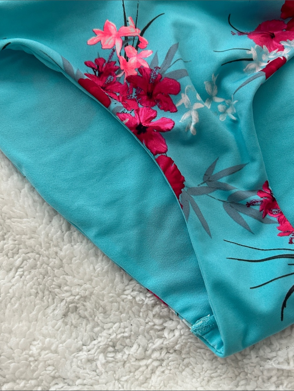 H&M Bikini Bottoms with Floral Print - Picture 5 of 8